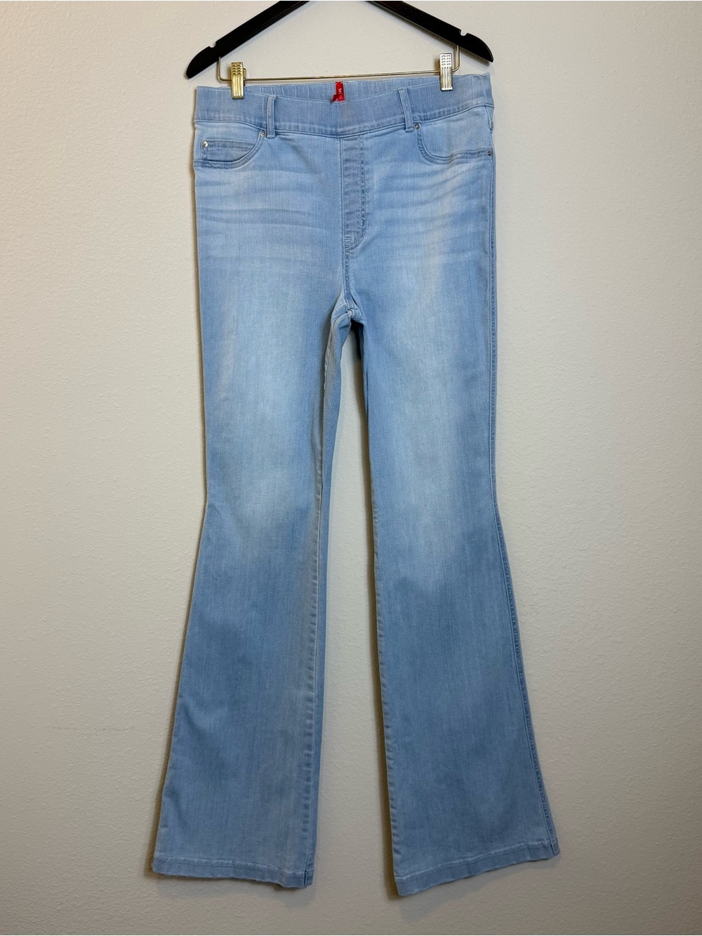 Spanx XL TALL Flare Pull On Light Wash Jeans High Rise Stretch 20348T